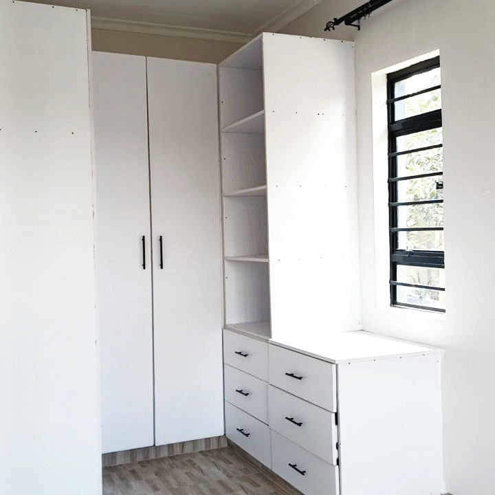 Master Bedroom Wadrobes